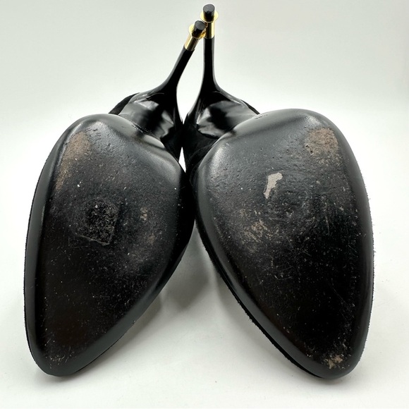 TOM FORD Sue Padlock Suede Ankle Bootie Black - Picture 15 of 15